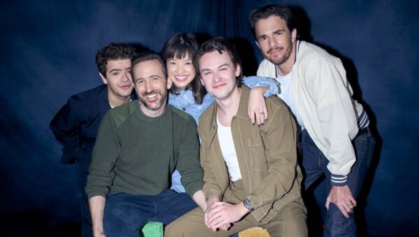 Pizza Movie: Gaten Matarazzo em comédia surreal no Hulu