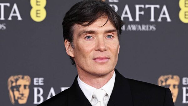 Anna: Thriller de Cillian Murphy voltou no streaming