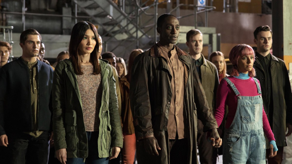 7 séries sci-fi grátis: Além da imaginação no topo A still from the TV show Humans