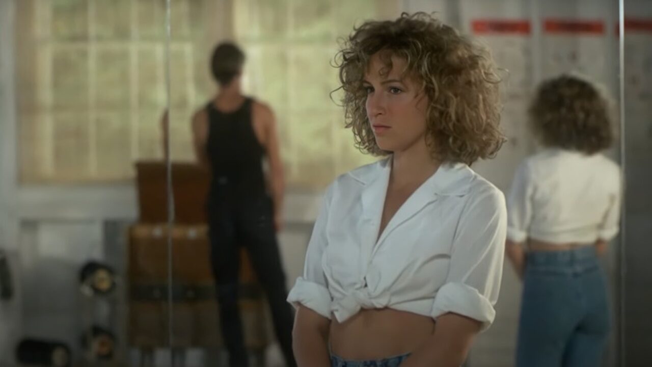 It’s Like, You Know…: Série de Jennifer Grey sumiu