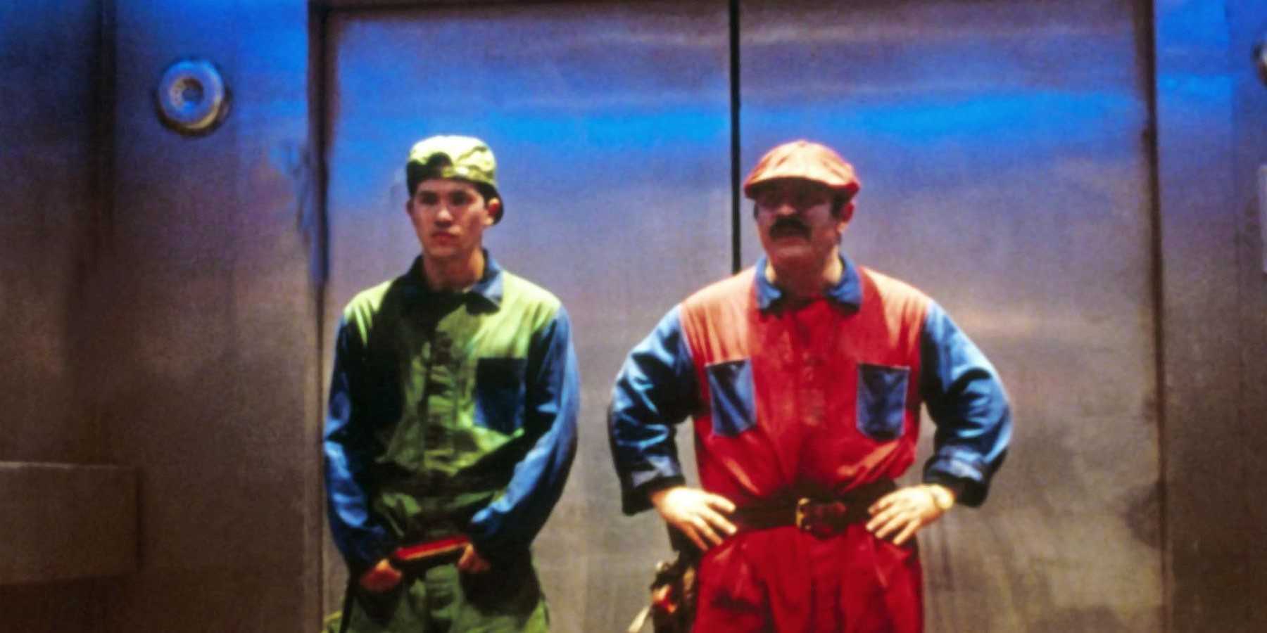 Super Mario Bros. 1993: Como o filme virou sci-fi distópica Mario and Luigi from Super Mario Bros