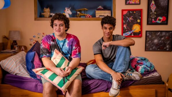 Quinze Dias: Teaser destaca romance brasileiro no cinema