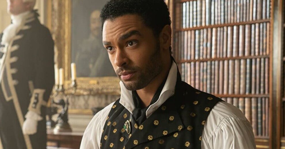 Regé-Jean Page comenta rumores de 007: O que disse