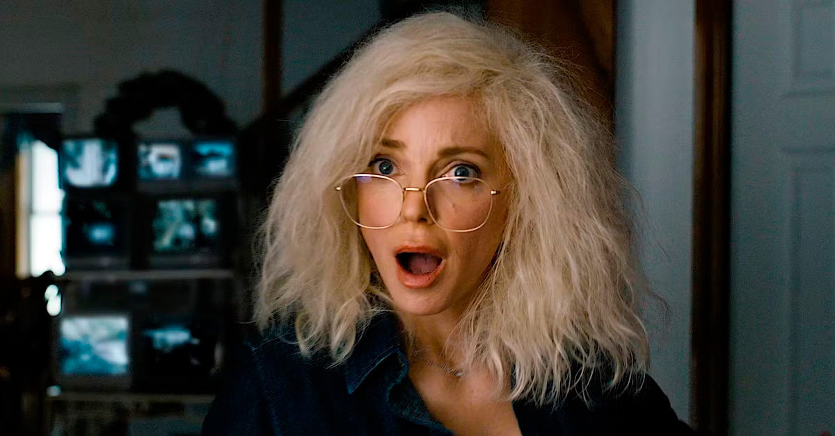 Paramount marca retorno da sátira aos cinemas em 2026 Anna Faris e Regina Hall em cena promocional de retorno para Todo Mundo em Pânico 6