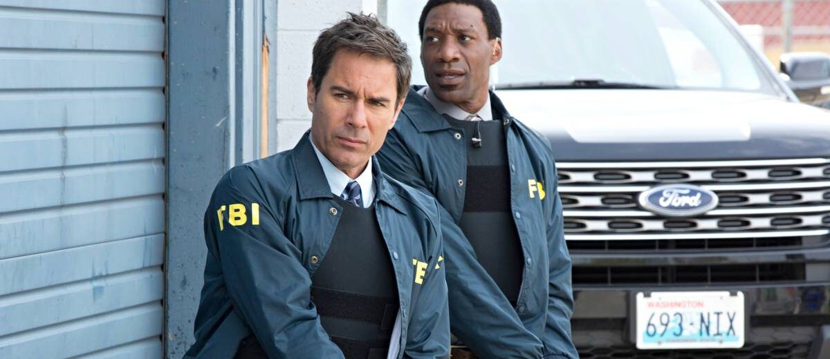 Travelers na Netflix: 3 temporadas e 34 episódios